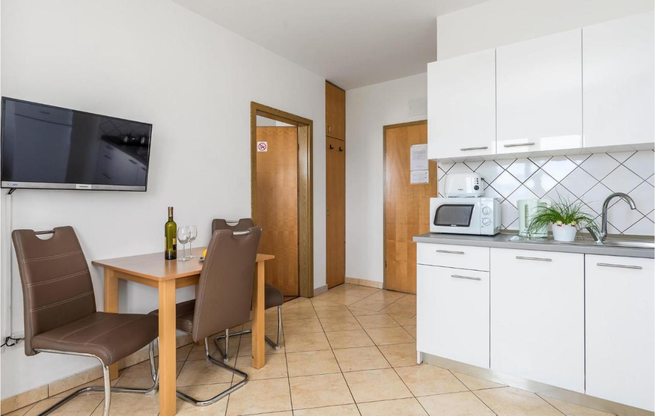Nice Apartment In Volosko With Kitchen Eksteriør billede